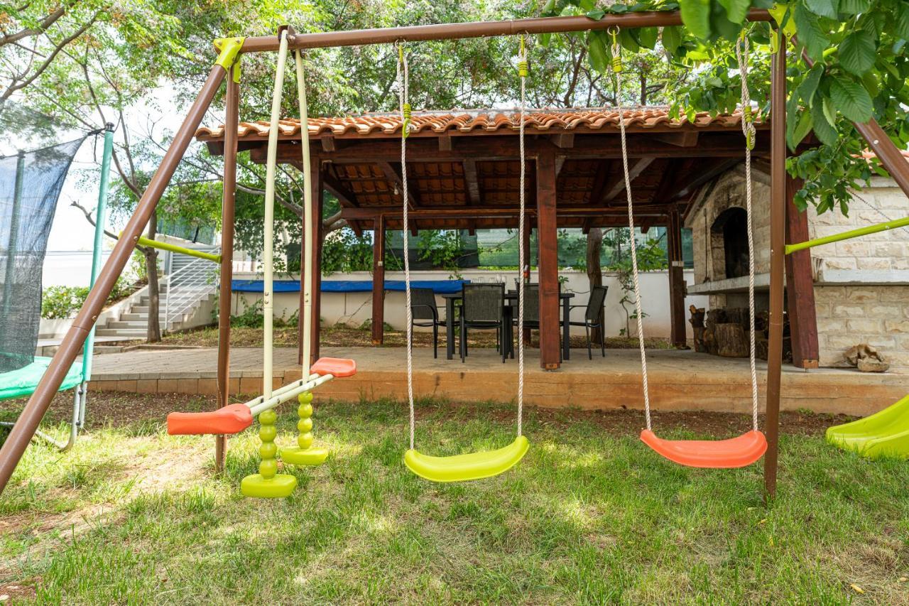 Villa Mirela Petrcane Exterior foto